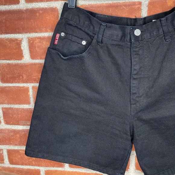 Vintage 90's black high waisted shorts - Picture 7 of 8